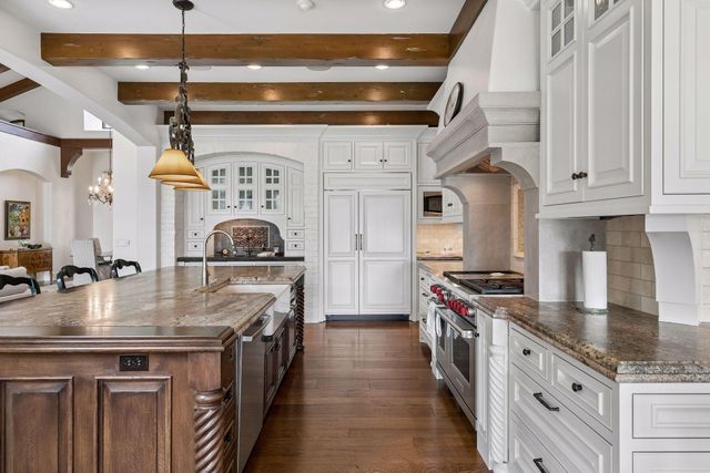 465 Spring Hill Road, Wayzata, MN 55391