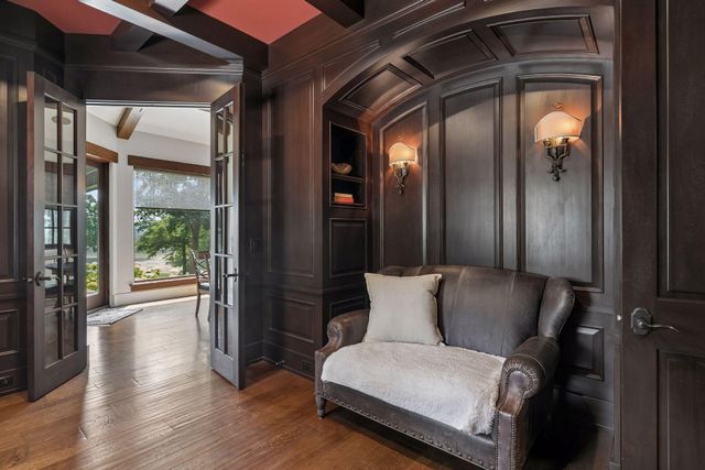 465 Spring Hill Road, Wayzata, MN 55391