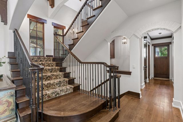 465 Spring Hill Road, Wayzata, MN 55391