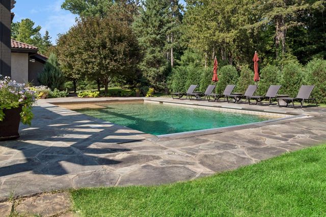 465 Spring Hill Road, Wayzata, MN 55391