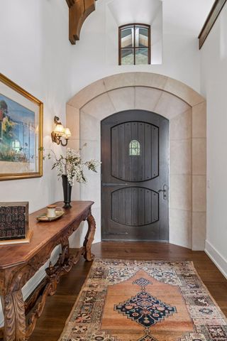 465 Spring Hill Road, Wayzata, MN 55391