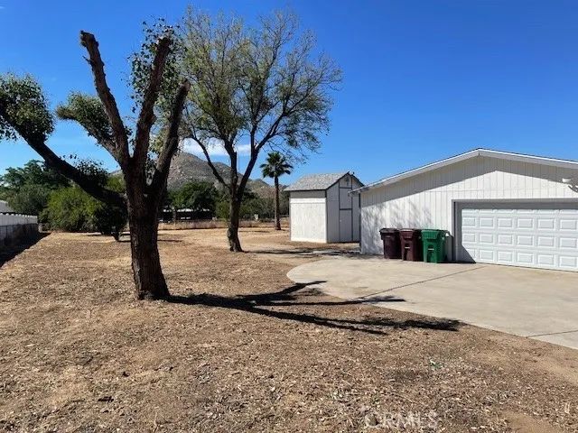 31051 Oak Valley, Homeland, CA 92548