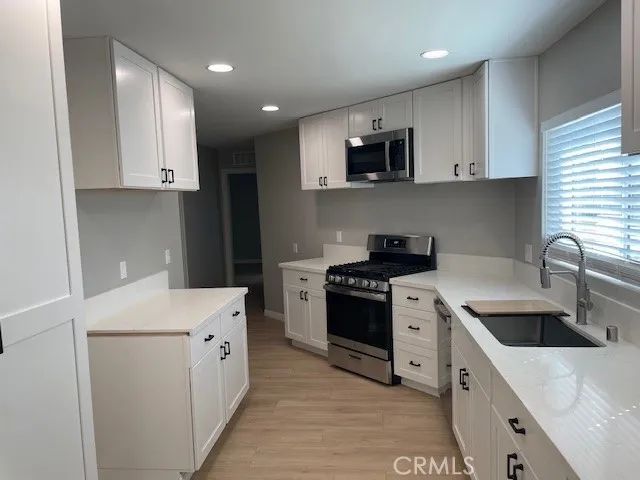 31051 Oak Valley, Homeland, CA 92548