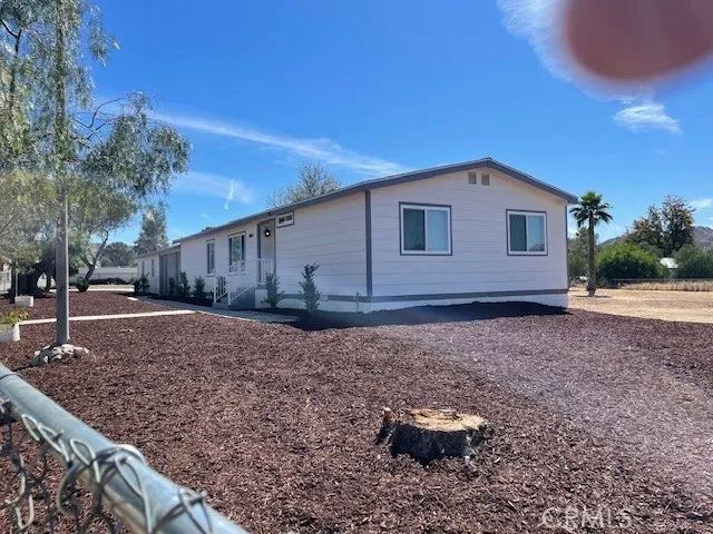 31051 Oak Valley, Homeland, CA 92548