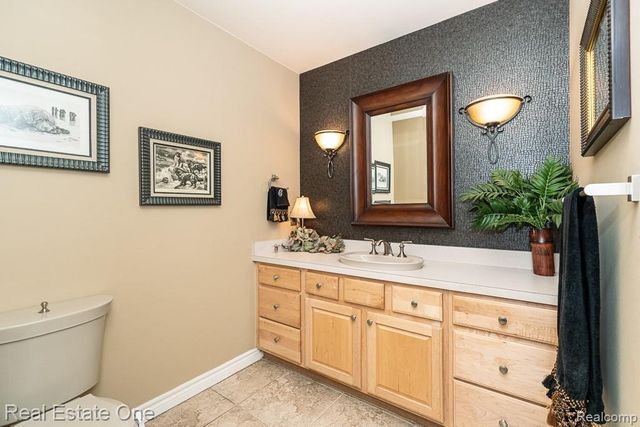 2691 Fox Cove, Addison Township, MI 48370