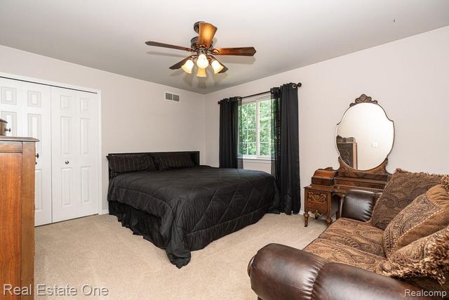 2691 Fox Cove, Addison Township, MI 48370