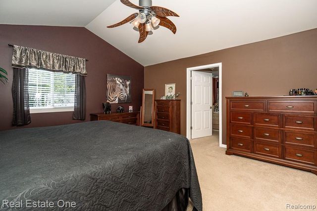 2691 Fox Cove, Addison Township, MI 48370