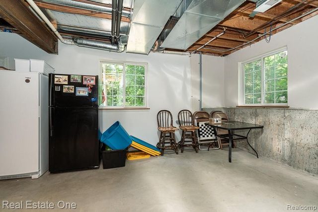 2691 Fox Cove, Addison Township, MI 48370
