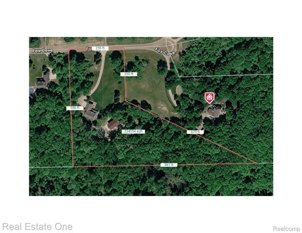 2691 Fox Cove, Addison Township, MI 48370