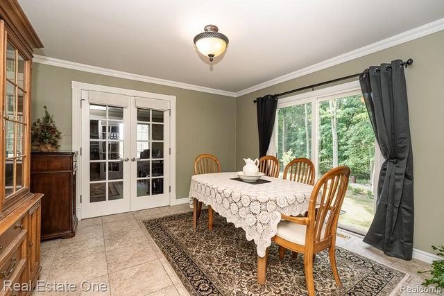 2691 Fox Cove, Addison Township, MI 48370