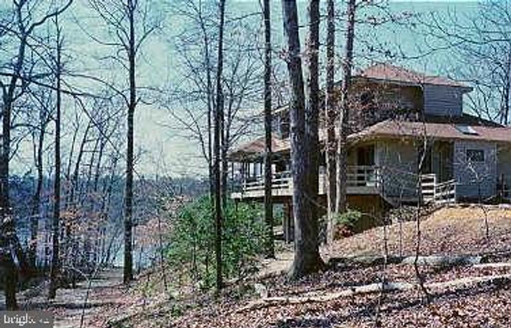 25305 SANDY POINT ROAD, Greensboro, MD 21639