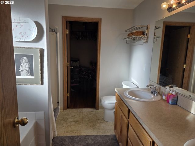 11606 Ne 43RD Ave, Vancouver, WA 98686