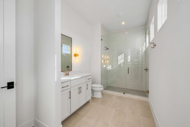 940 Healey Drive, Fairview, TX 75069