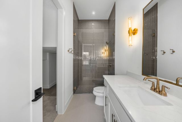 940 Healey Drive, Fairview, TX 75069