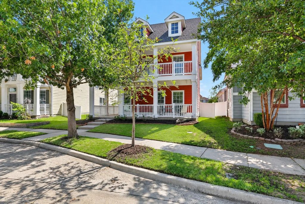 1624 Sea Pines Drive, Savannah, TX 76227 — exterior