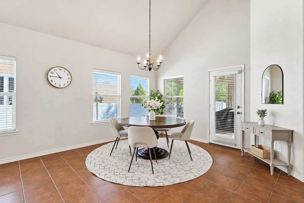 1624 Sea Pines Drive, Savannah, TX 76227 — photo 3