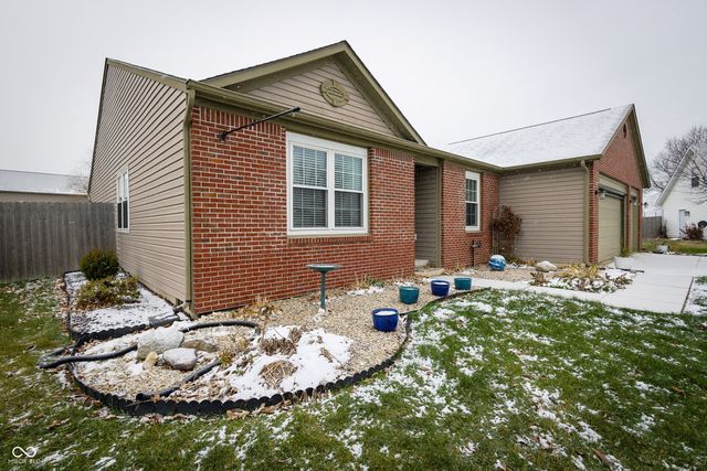 8275 Locke Circle, Avon, IN 46123