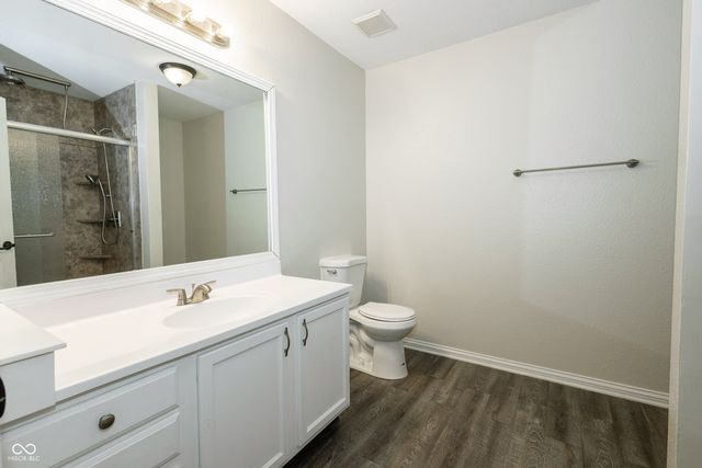 8275 Locke Circle, Avon, IN 46123