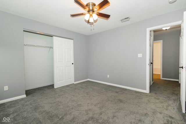 8275 Locke Circle, Avon, IN 46123