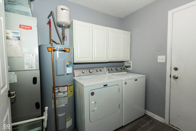 8275 Locke Circle, Avon, IN 46123