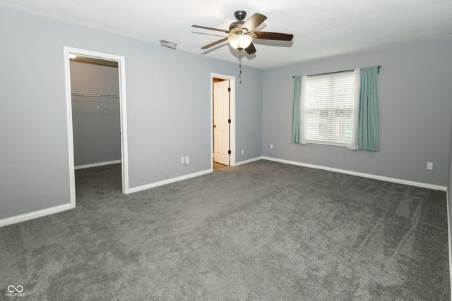 8275 Locke Circle, Avon, IN 46123