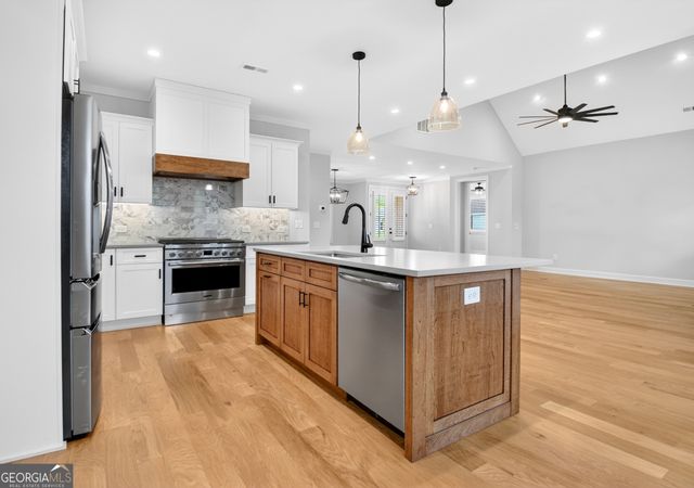 375 Werner Way, Senoia, GA 30276