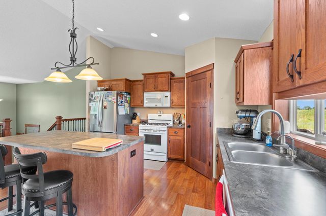 1050 Mallard Street NE, Hanover, MN 55341
