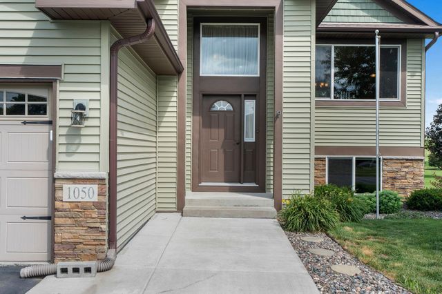 1050 Mallard Street NE, Hanover, MN 55341