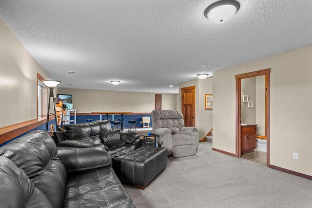 1050 Mallard Street NE, Hanover, MN 55341
