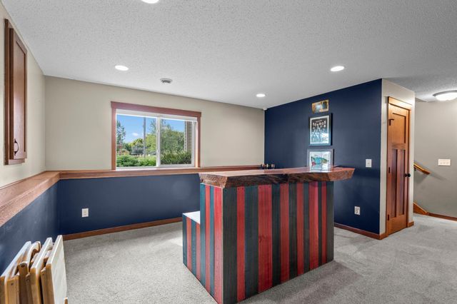 1050 Mallard Street NE, Hanover, MN 55341