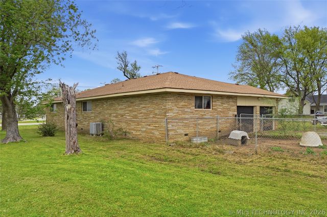 101 S Hall Street, Adair, OK 74330