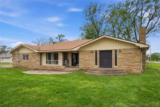 101 S Hall Street, Adair, OK 74330