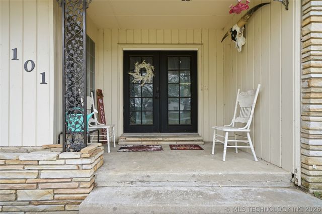 101 S Hall Street, Adair, OK 74330