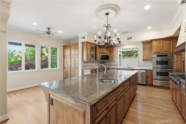 1206 3rd Street, Manhattan Beach, CA 90266