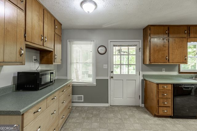2549 Kings Pistol Court, Grayson, GA 30017