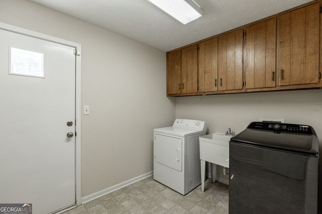 2549 Kings Pistol Court, Grayson, GA 30017