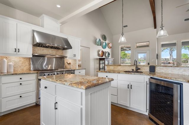 2431 Dr Sanders Road, Aubrey, TX 76227