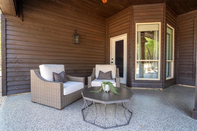 2431 Dr Sanders Road, Aubrey, TX 76227