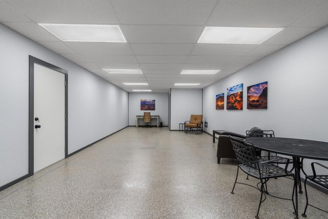 2431 Dr Sanders Road, Aubrey, TX 76227