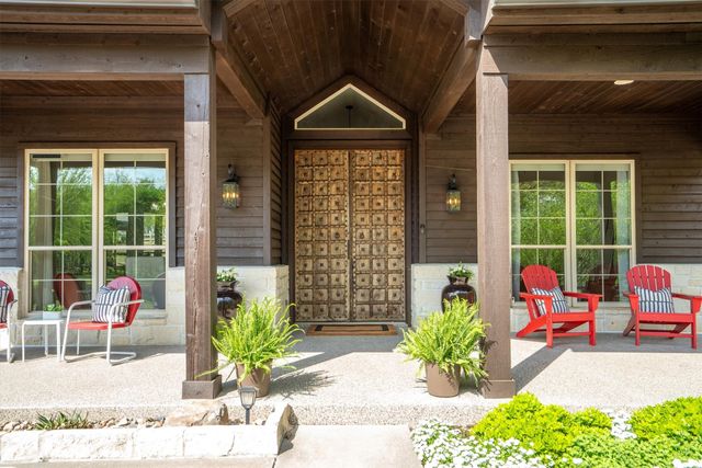 2431 Dr Sanders Road, Aubrey, TX 76227