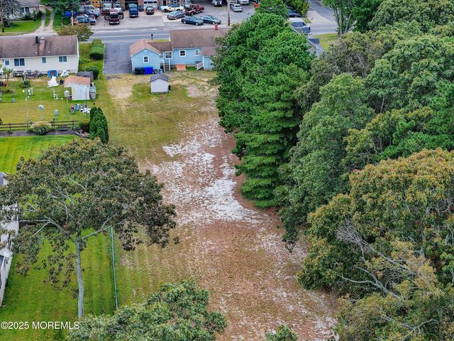 230 Drum Point Road, Brick, NJ 08723