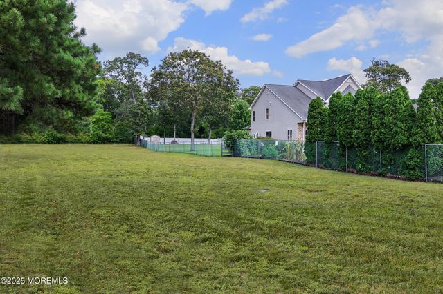 230 Drum Point Road, Brick, NJ 08723