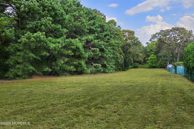 230 Drum Point Road, Brick, NJ 08723