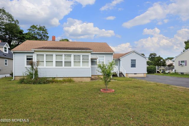 230 Drum Point Road, Brick, NJ 08723