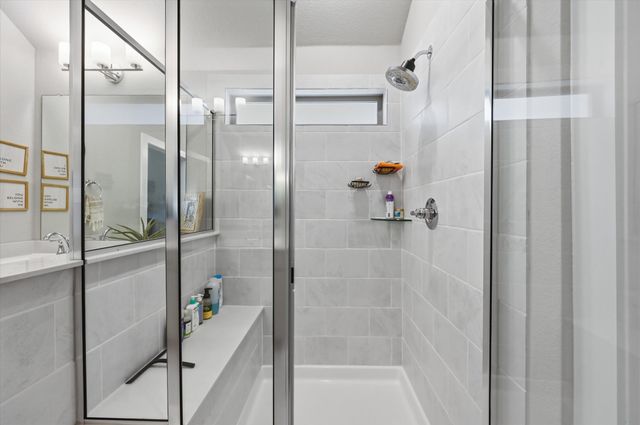 708 Winged Foot Drive, Red Oak, TX 75154