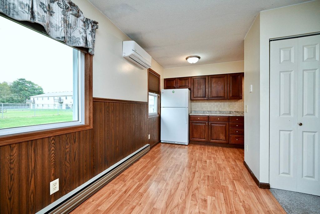 1414F Mcnally Drive, Winona, MN 55987 — photo 5