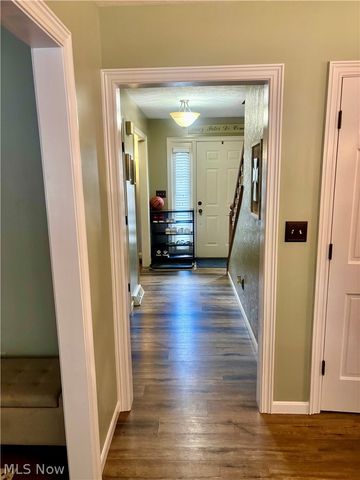 3024 Fallehn Drive, Cortland, OH 44410