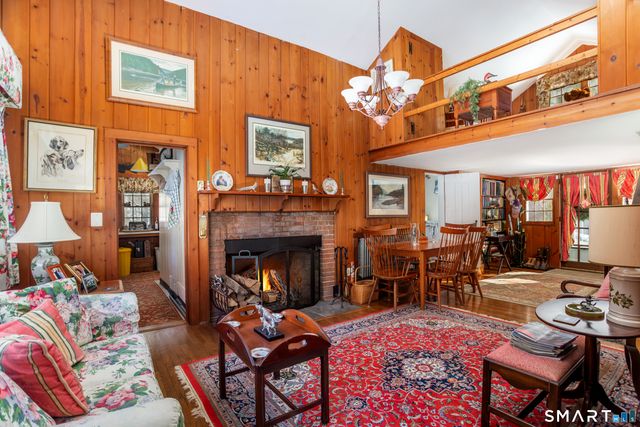 2 & 4 Old Weston Old Weston Road, Weston, CT 06883