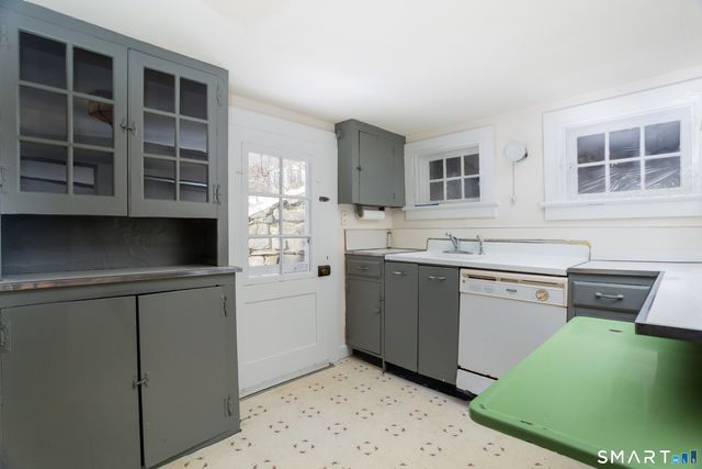 2 & 4 Old Weston Old Weston Road, Weston, CT 06883