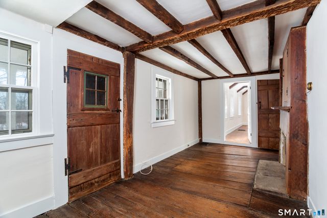 2 & 4 Old Weston Old Weston Road, Weston, CT 06883